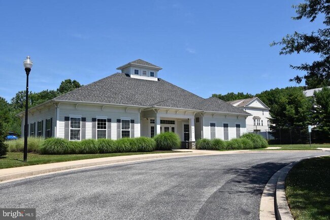 Building Photo - 139 Hokeland Dr