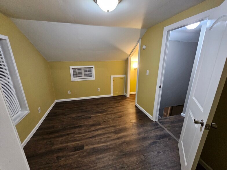 Building Photo - 7381 Owasco Rd