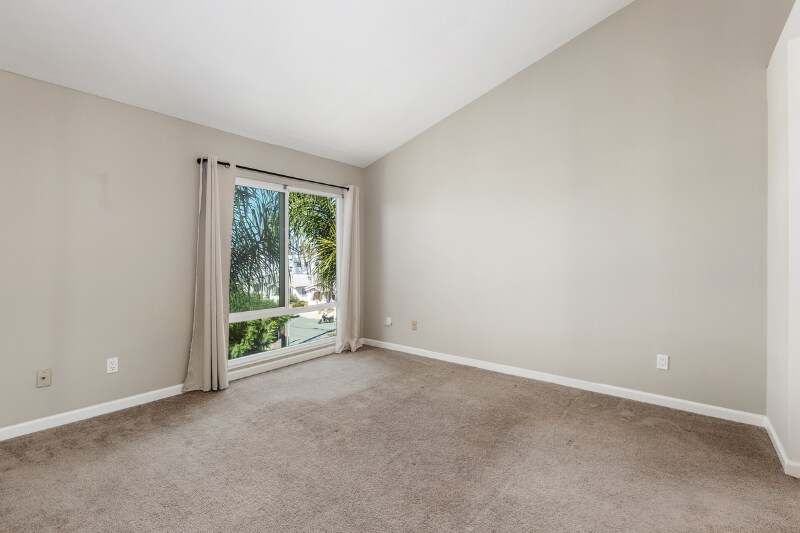 Building Photo - 3633 Indiana St