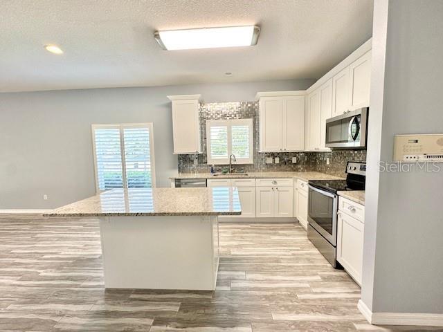 Building Photo - 9999 Indigo Bay Cir