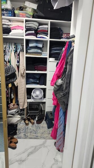 Building Photo - 532 Briarwood Cir