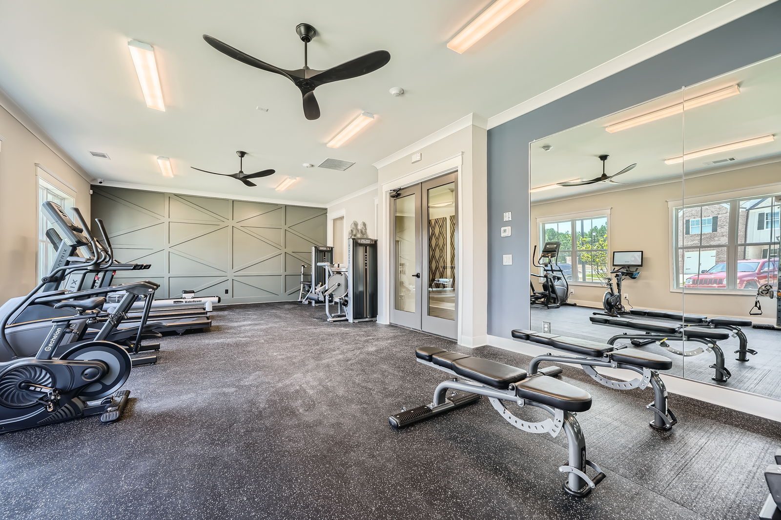 Building Photo - 101 Basswood Ln