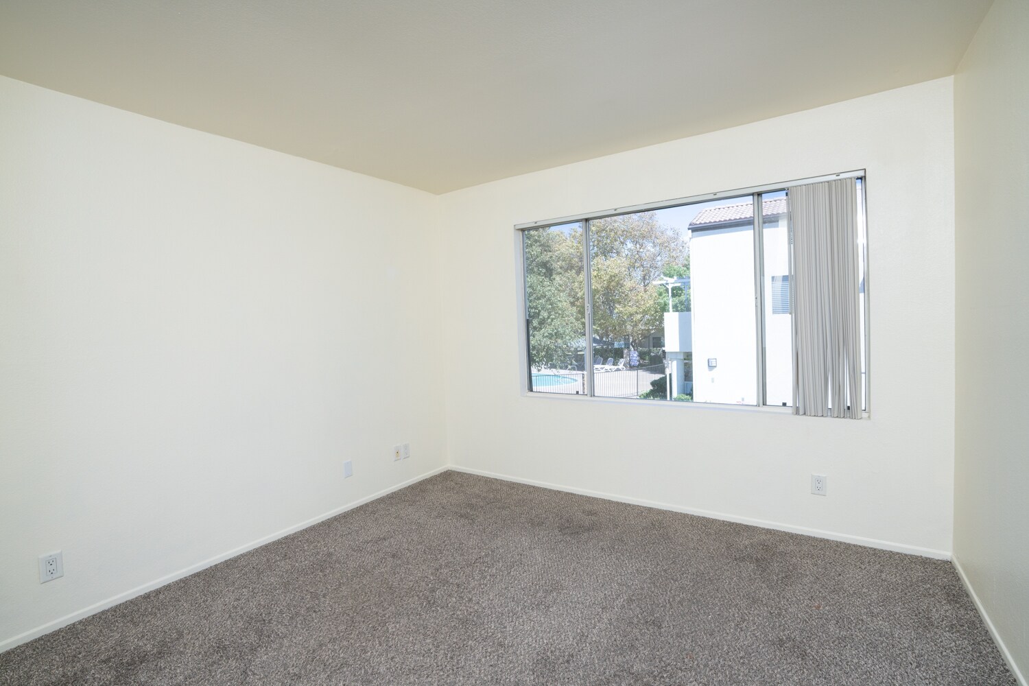 Building Photo - 21314 Nandina Ln