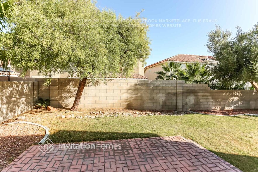 Building Photo - 8748 Autumn Valley Ave