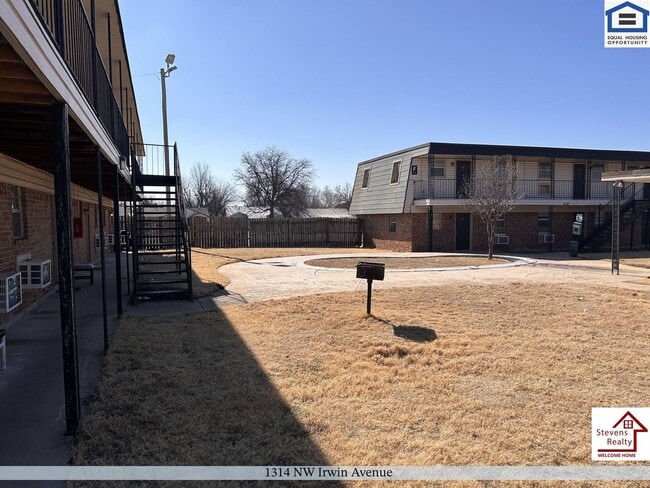 Building Photo - 1314 NW Irwin Ave