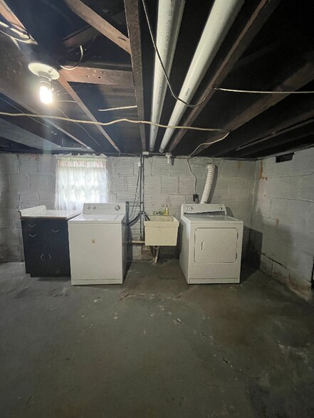 Building Photo - 313 Washington Ave