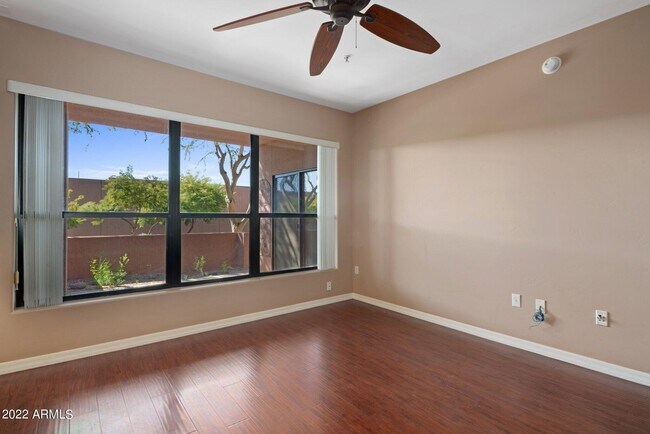 Building Photo - 20660 N 40th St