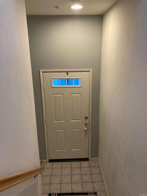 Building Photo - 16941 Meadowlark Ridge Rd