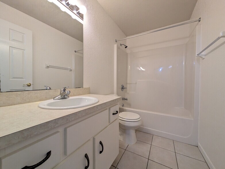Guest Bathroom - 1151 N Lion Cub Pt