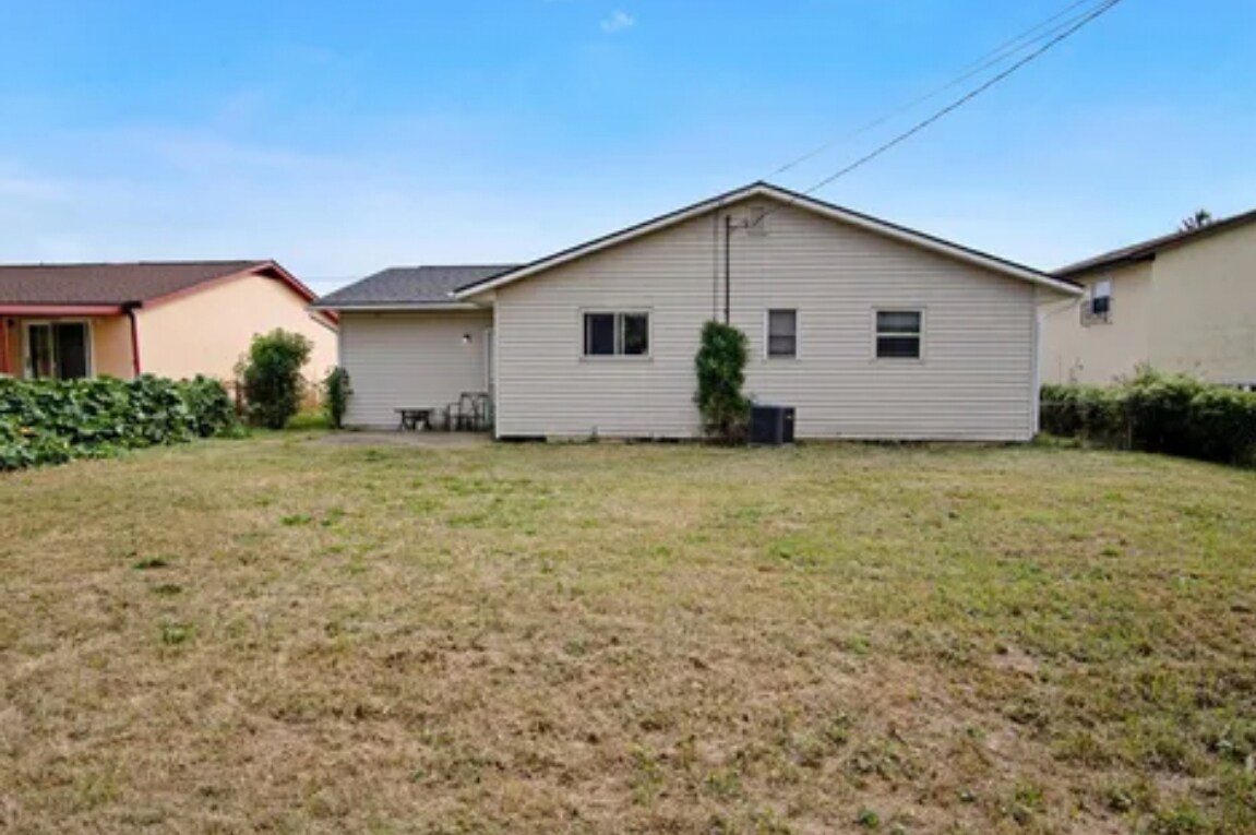 Building Photo - 5531 Karl Rd