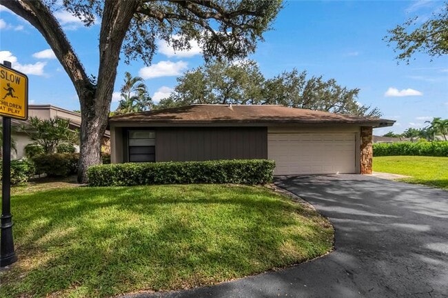 Primary Photo - 4101 N 49th Ave