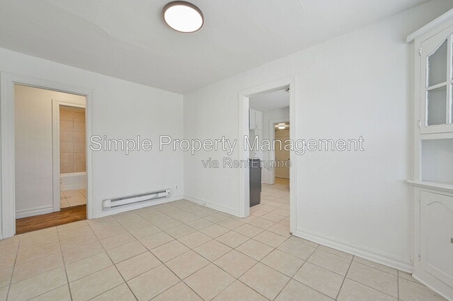 Building Photo - 4012 E Reno Ave