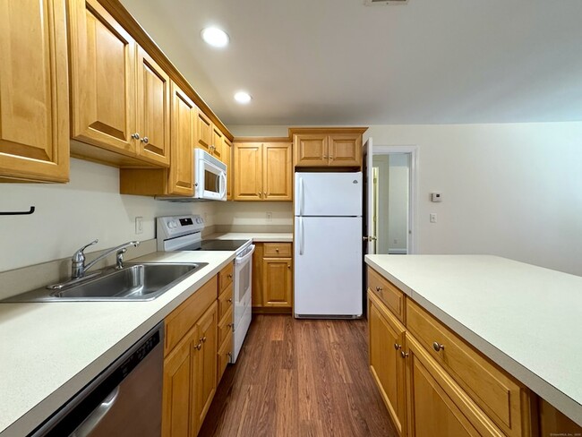 Building Photo - 86 CT-37