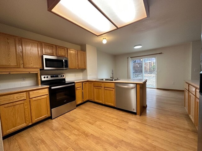 Building Photo - Coming Soon! Updated 4 Bedroom in Stetson ...