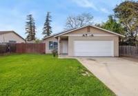Building Photo - Charming 3 Bedroom, 2 Bathroom Home for Rent**