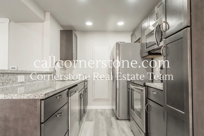 Building Photo - 4877 Bluestem Dr