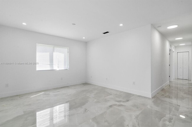 Building Photo - 2924 NW 58th St