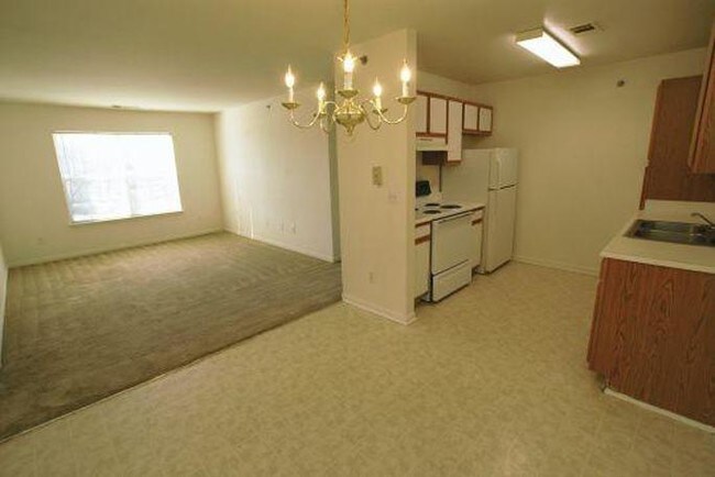 Stoneybrook Heights Apartments - Johnson City, TN | Apartment Finder