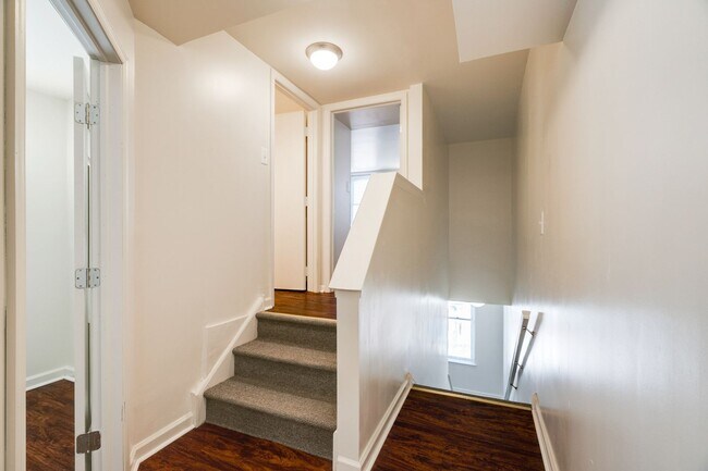 Building Photo - 4102 Ogden St