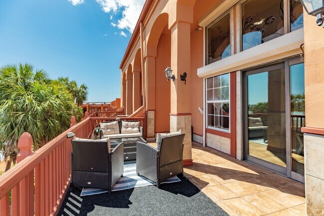 Building Photo - 411 Sailfish