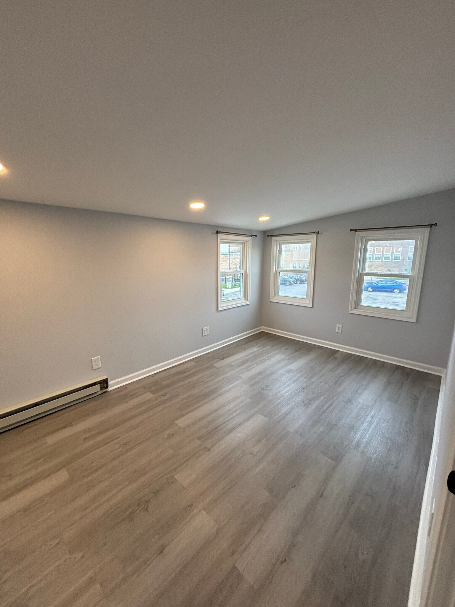 Building Photo - 77 Highland Ave