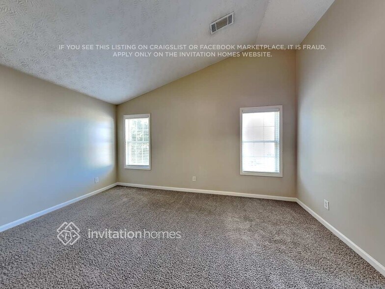 Building Photo - 412 Chadborn Way
