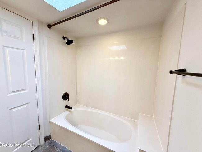 Building Photo - 1595 Sierry Peaks Dr