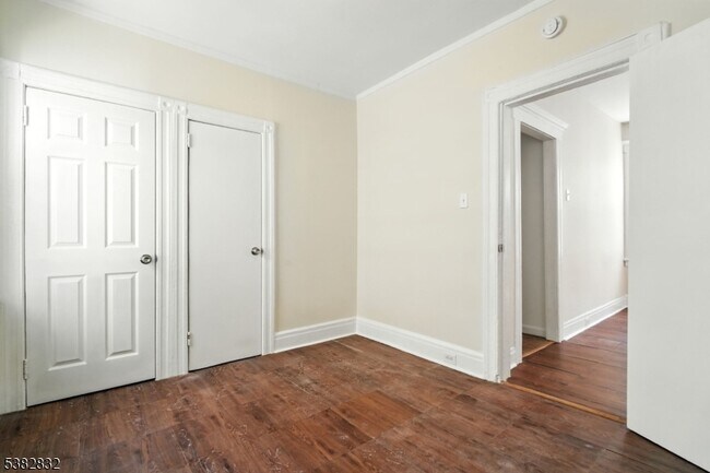 Building Photo - 178 N 16th St