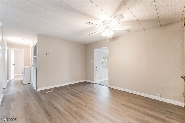 Building Photo - 2847 Mammoth Ct