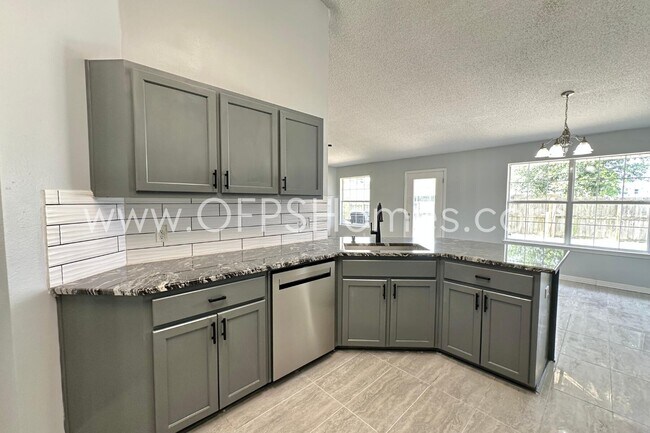 Building Photo - 105 Forge Dr