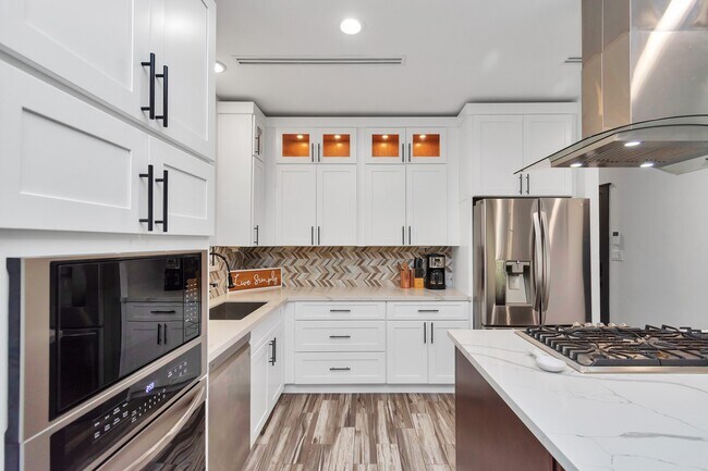 Building Photo - 4209 New Orleans St