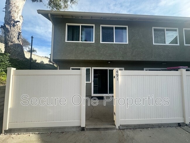 Building Photo - 491 Serento Cir