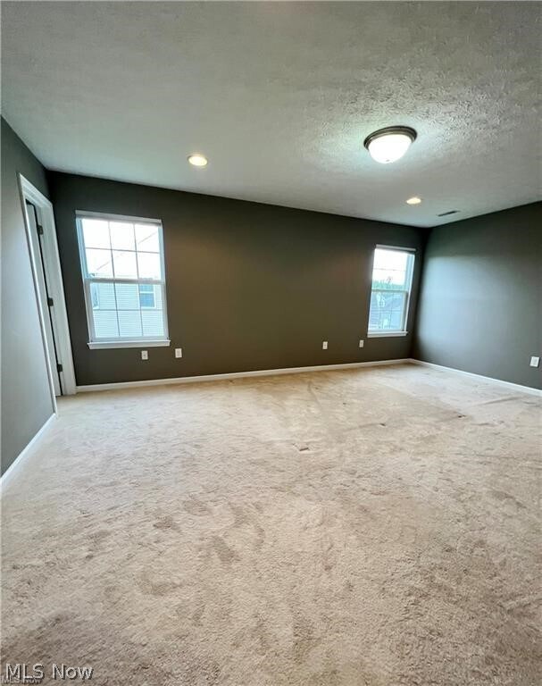 Building Photo - 10454 Dogwood Dr