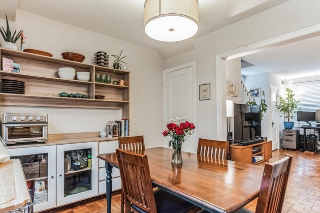 Building Photo - 2601 16th St S