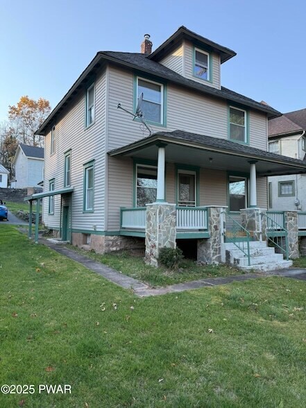 Building Photo - 341 Broad St