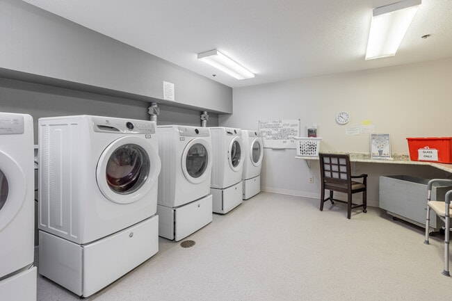 On-Site Laundry - King City Senior Village