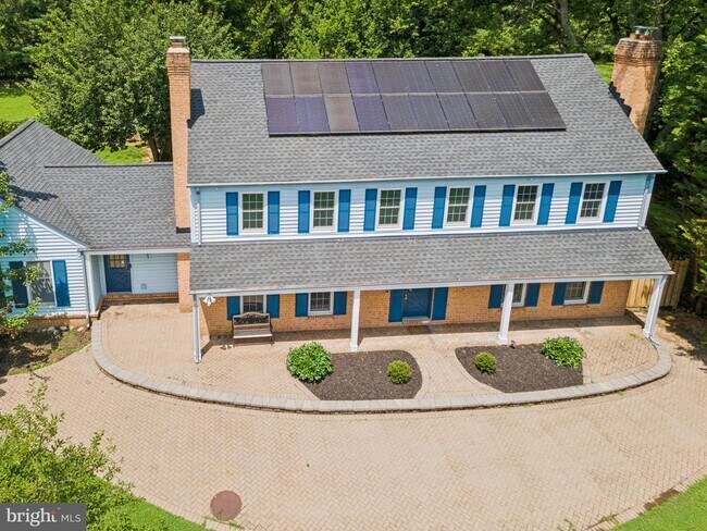 Building Photo - 13204 Lantern Hollow Dr