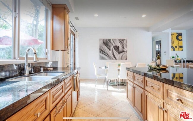 Building Photo - 19246 Liam Ln