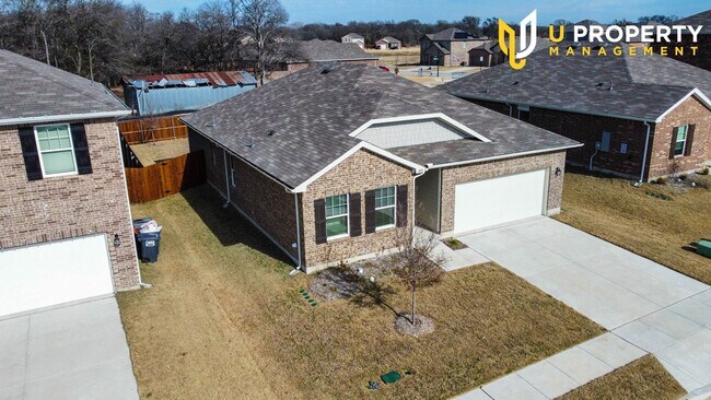 Building Photo - 808 Juniper St