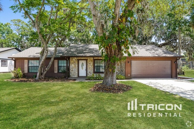 Building Photo - 483 Spruceview Dr
