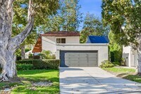 Building Photo - Rare Free-Standing Bluffs Z Plan – Largest...