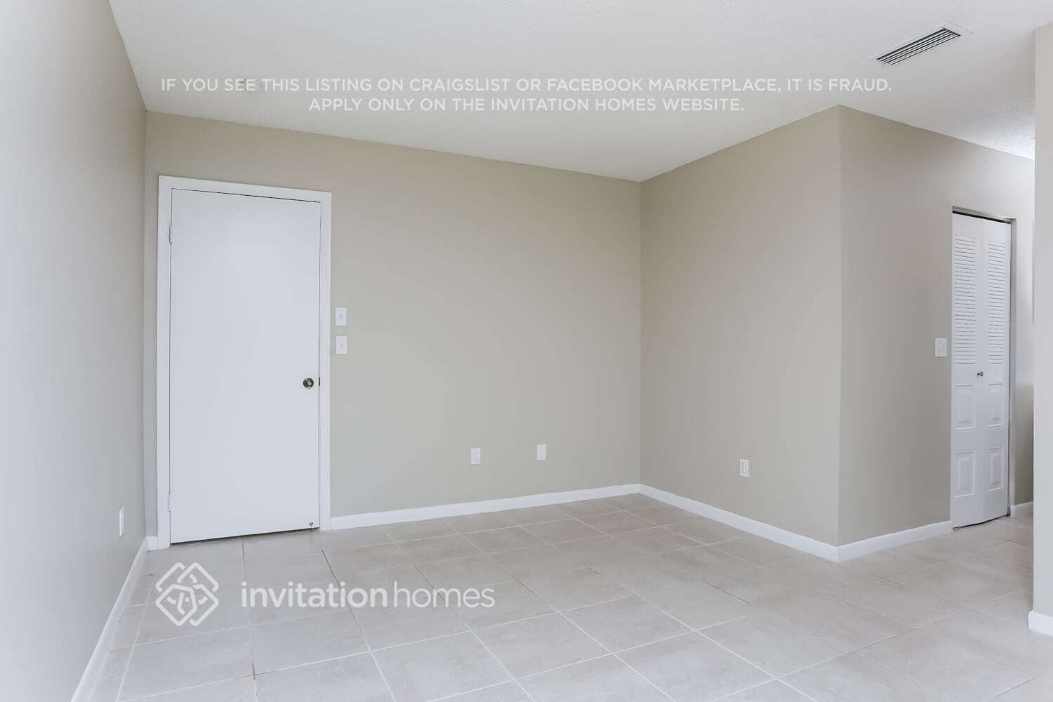 Building Photo - 9913 NW 9th Ct