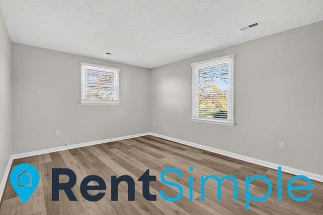 Building Photo - 11158 Remington Rd