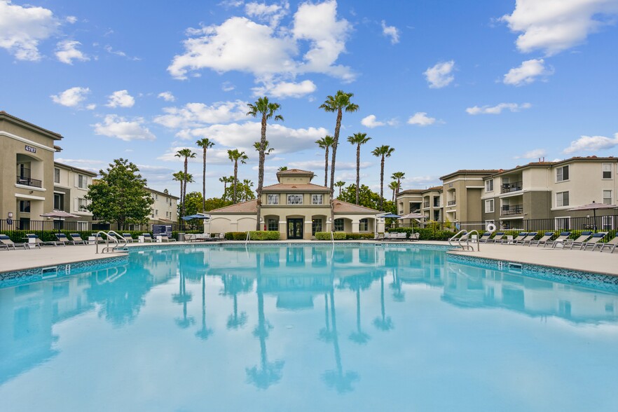 Building Photo - Avery at Moorpark