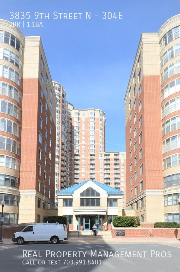 Building Photo - 3835 9th St N
