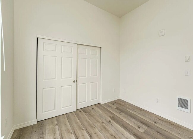 Building Photo - Evergreen Multiplex