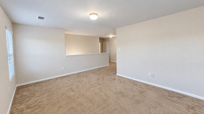 Building Photo - 12102 Kings Fall Dr