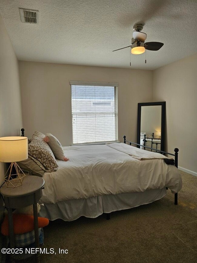 Building Photo - 3728 Southbank Cir