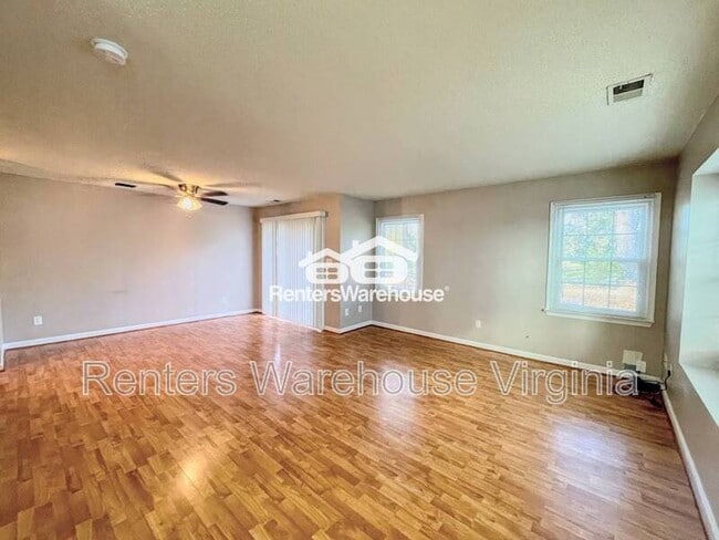 Building Photo - 947 Shoal Creek Trail