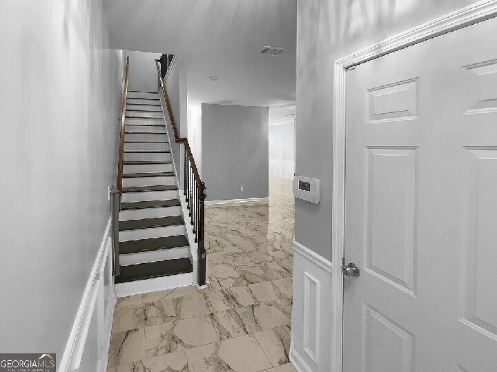 Building Photo - 5735 Hedge Brook Dr